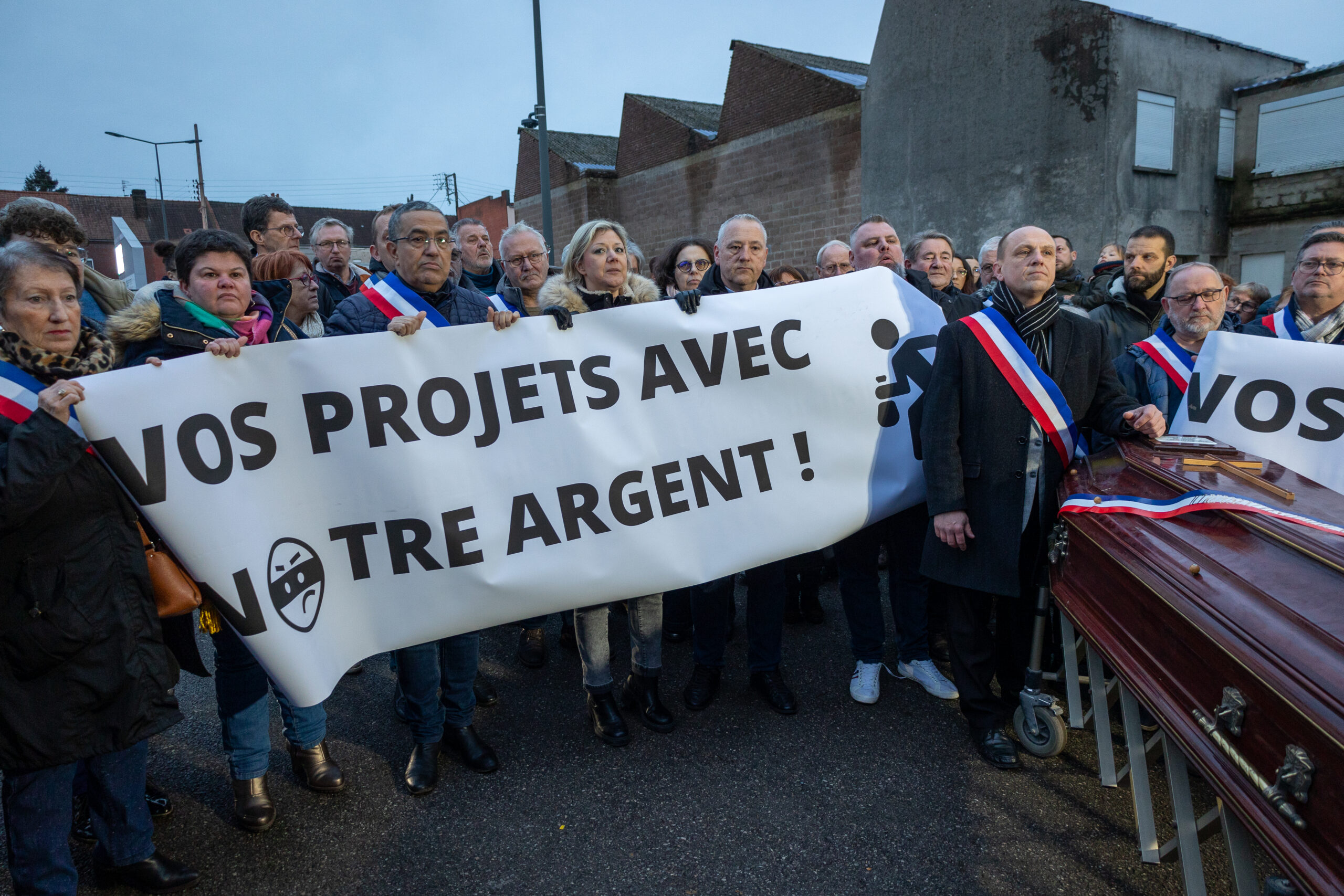 📢 Rassemblement à Béthune : Ensemble pour défendre nos communes !