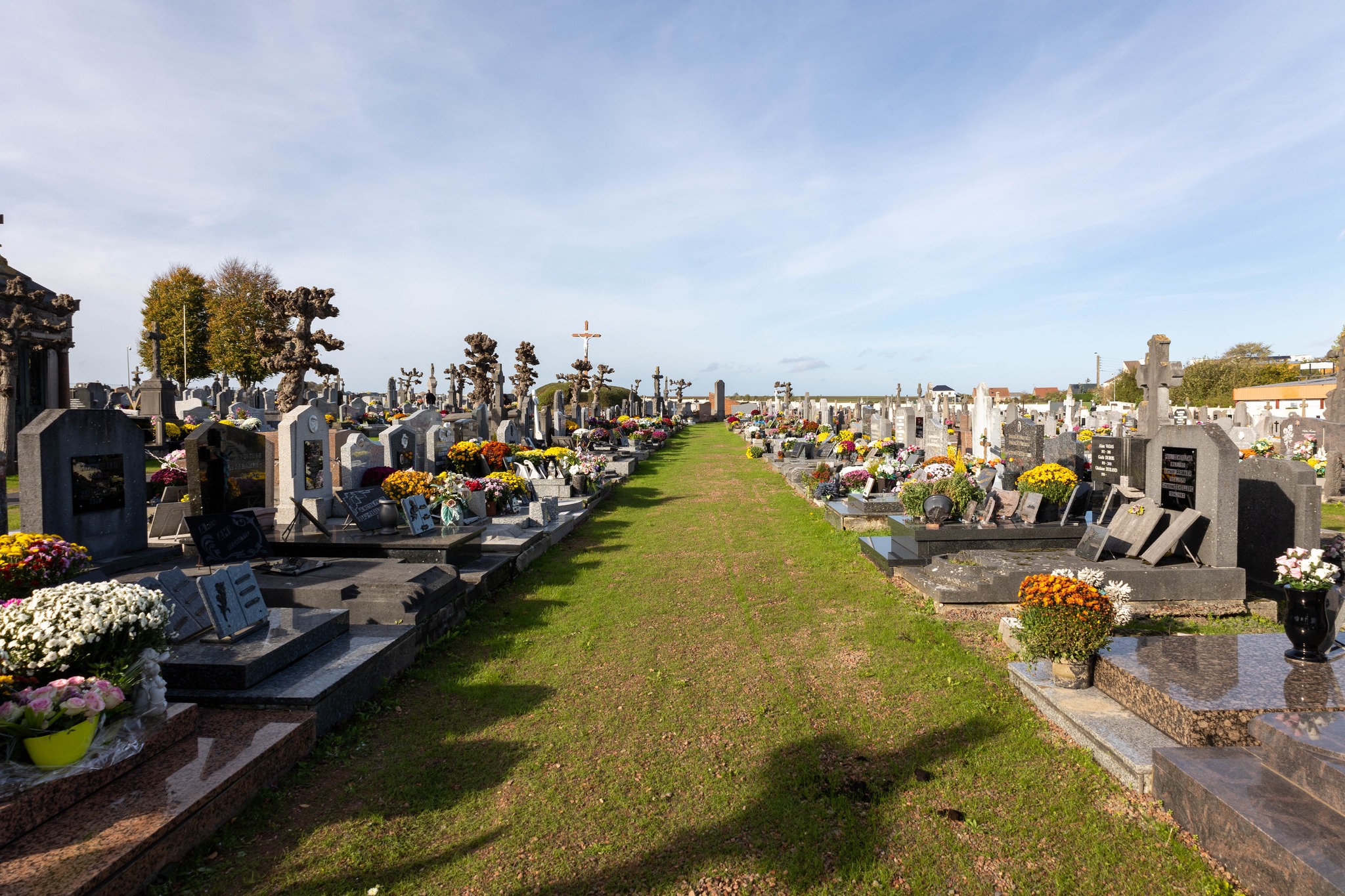 Entretien du cimetière : quelques précisions utiles